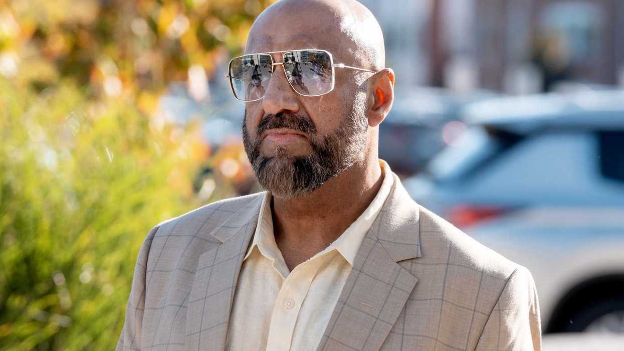 Trial begins for man accused in Pearson gold heist
