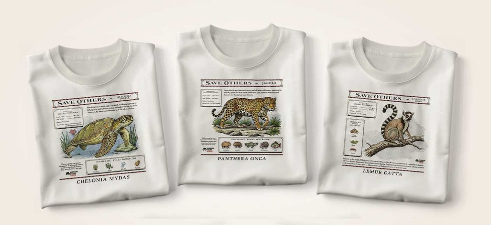 Trois chandails \u00ab Save Others \u00bb