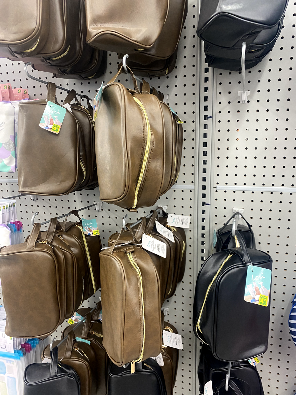 Trousse de maquillage.