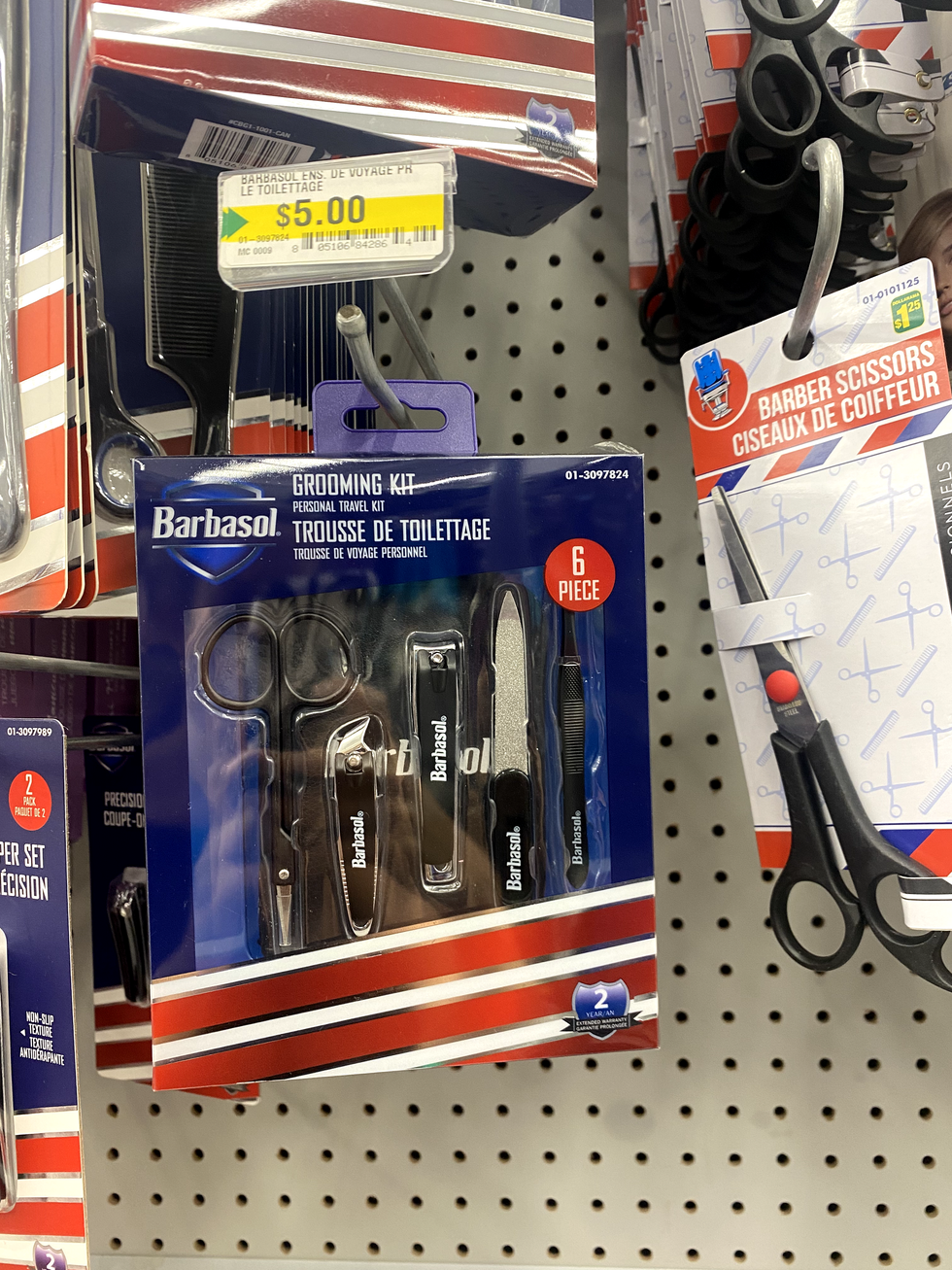 Trousse de toilettage.