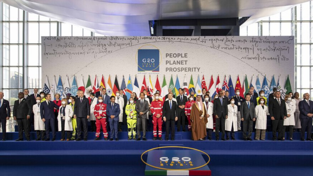 Trouver Justin Trudeau sur cette photo du G20 est pire que de jouer à « Où est Charlie? »