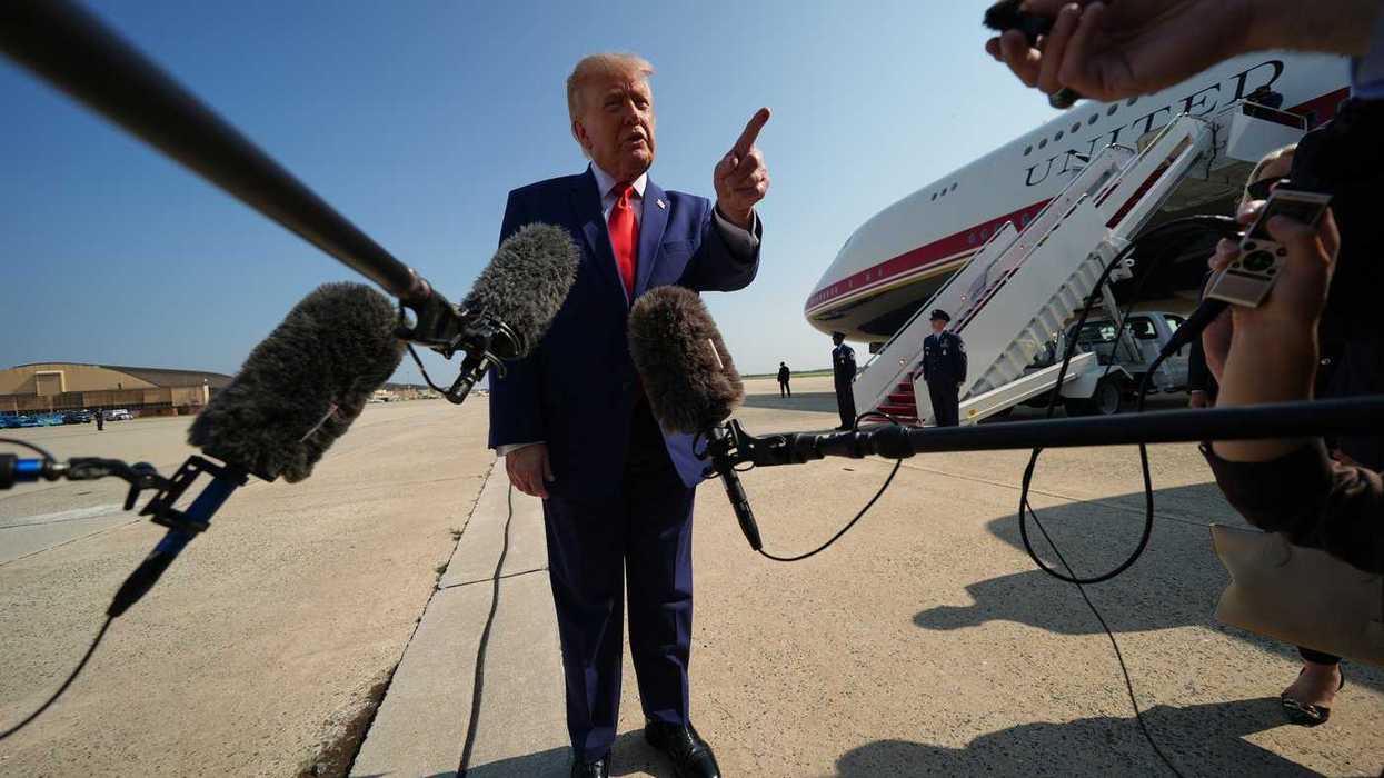 Trump threatens new tariffs on generic drug makers