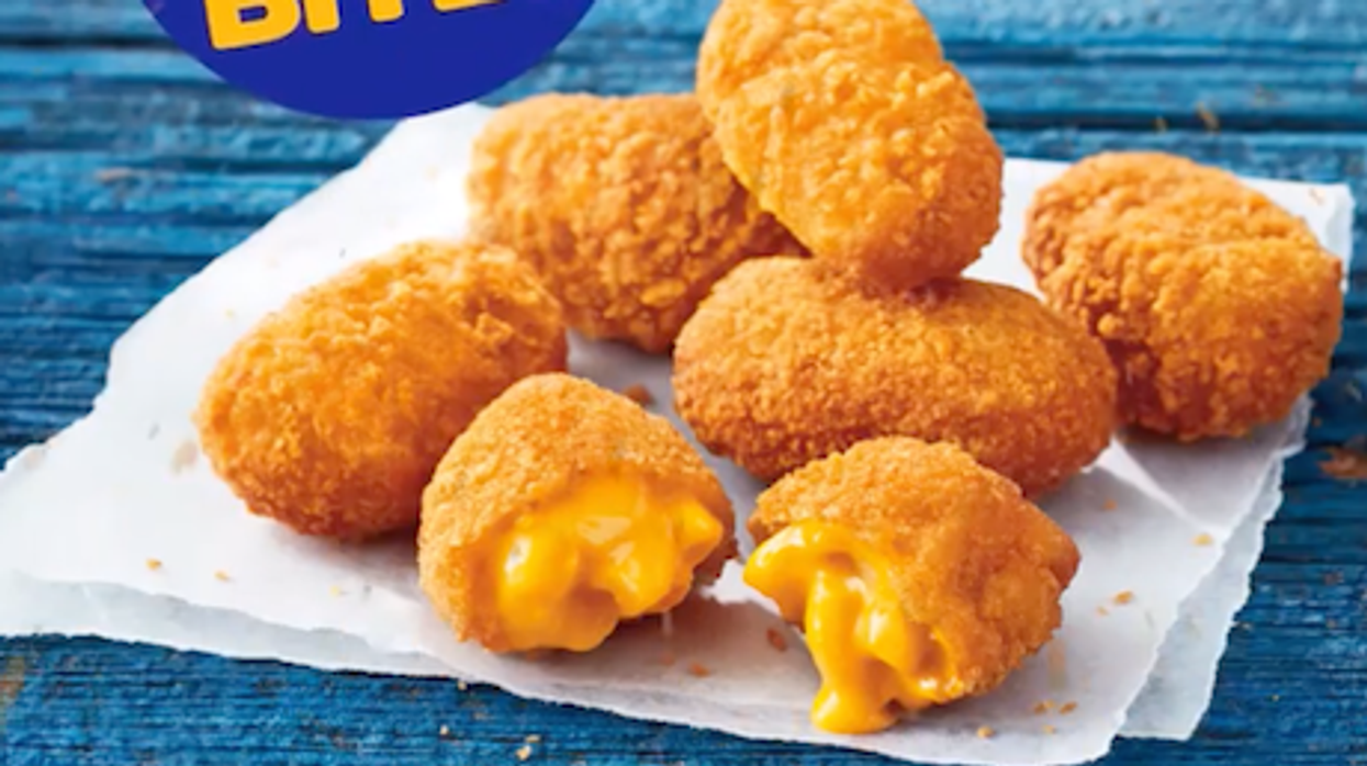 Tu peux manger des bouchées de Kraft Dinner décadentes dans ces restos au Québec