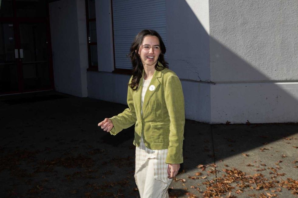 Two B.C. election campaigns make same SkyTrain vow