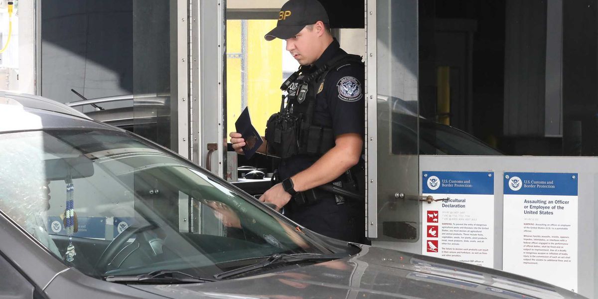 New US border rule requires Canadians to be photographed every time they enter… and exit New US border rule requires Canadians to be photographed every time they enter… and exit