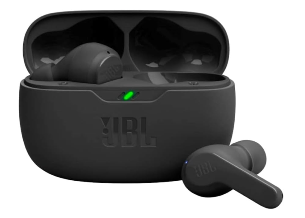 \u00c9couteurs sans fil JBL Vibe Beam noirs en promotion durant l\u2019offre anticip\u00e9e du Vendredi fou sur le site d\u2019Amazon Canada.