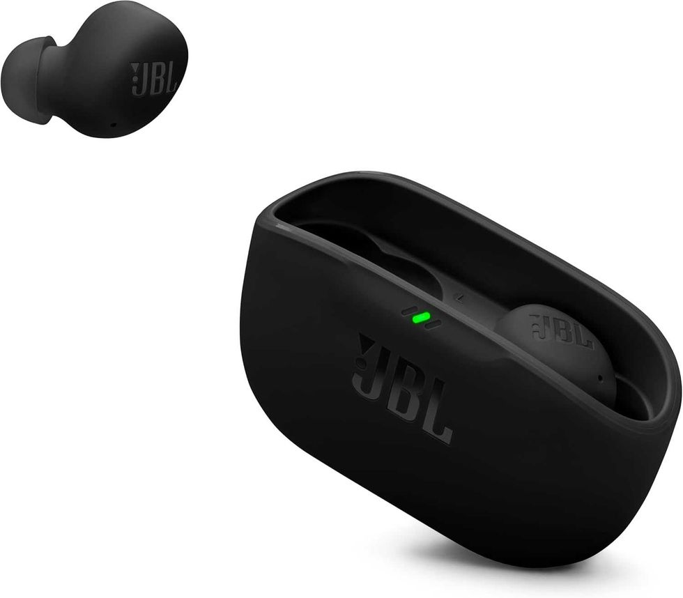 \u00c9couteurs sans fil JBL Vibe Buds 2 avec suppression active du bruit et autonomie jusqu'\u00e0 40 heures sur le site d'Amazon Prime.
