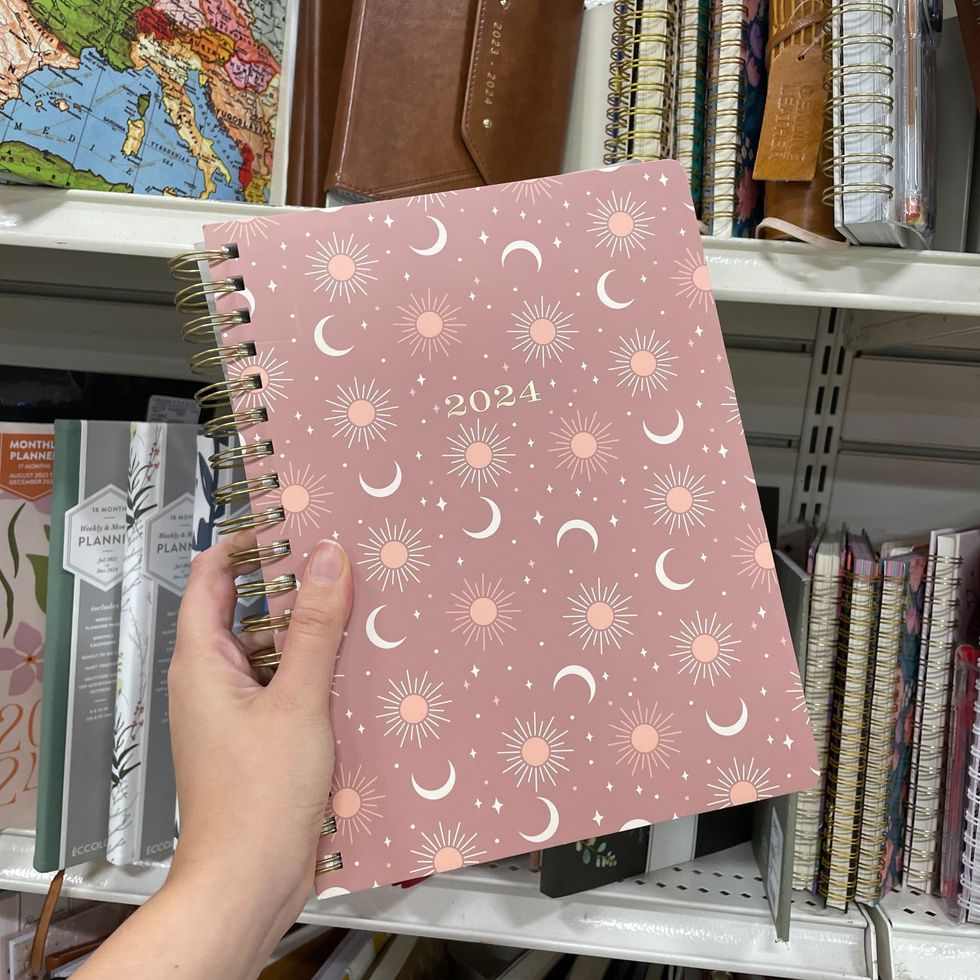 \u200bAgendas and planners that you can buy at HomeSense.