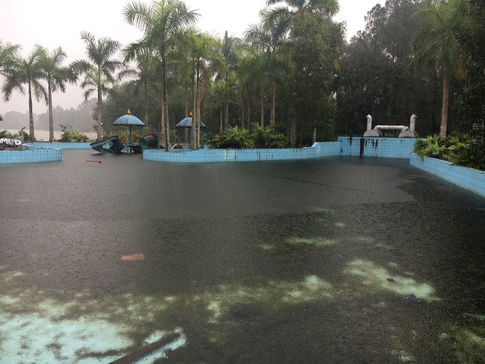 \u200bAn abandoned kids' pool.