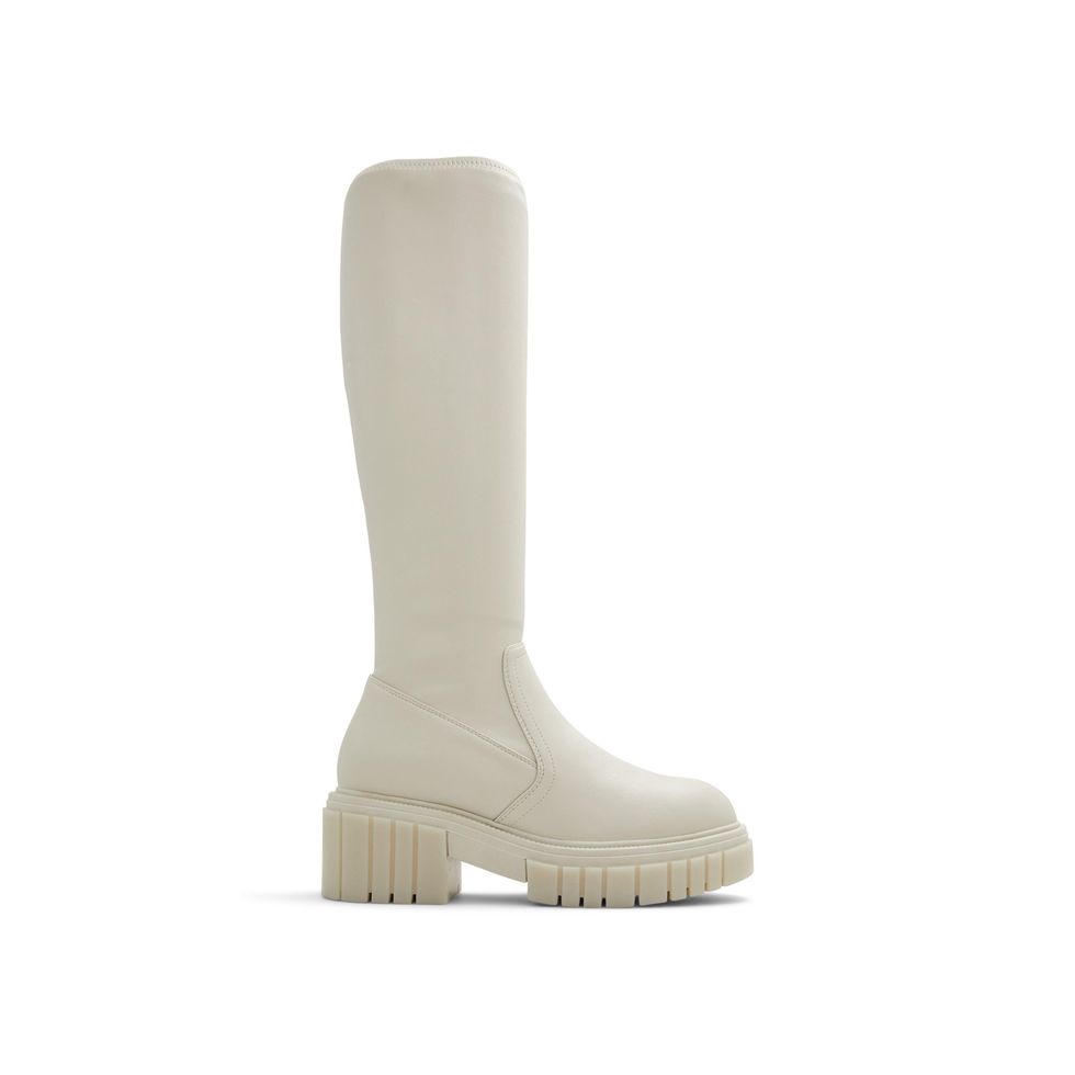 \u200bBottes en rabais chez Spring.