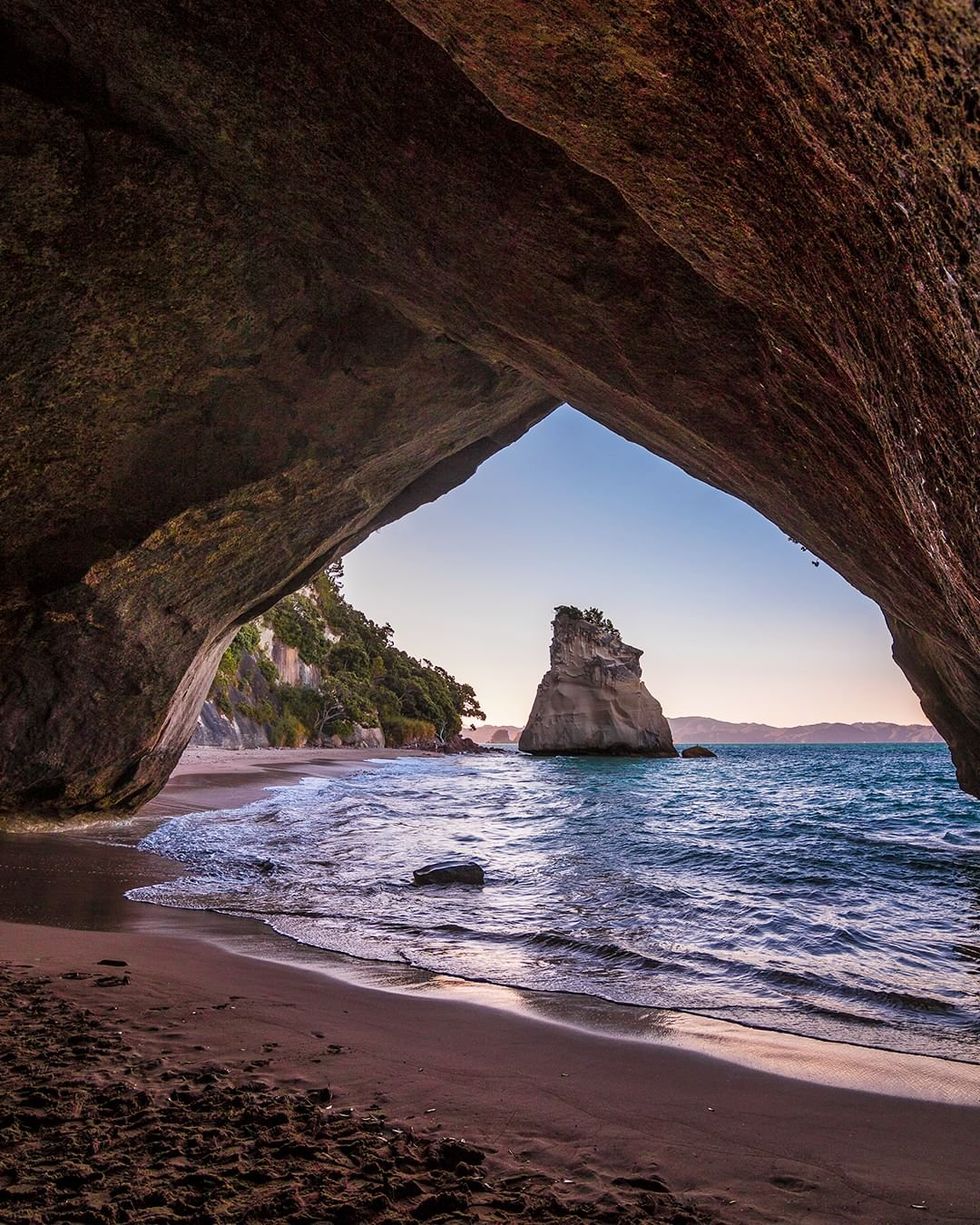 \u200bCathedral Cove in New Zealand.