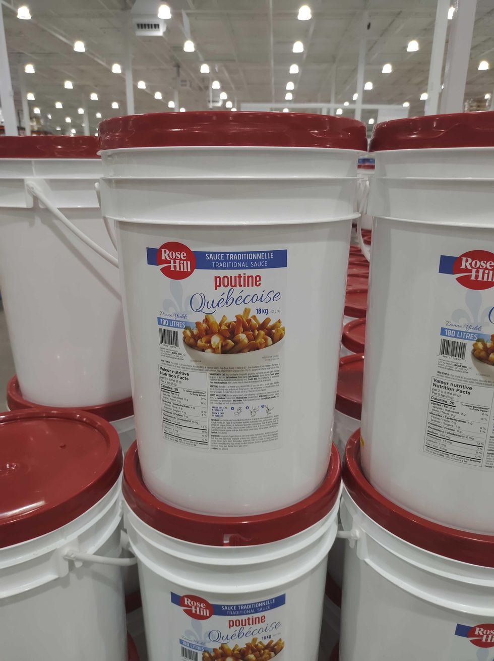\u200bDes chaudi\u00e8res de sauce \u00e0 poutine.