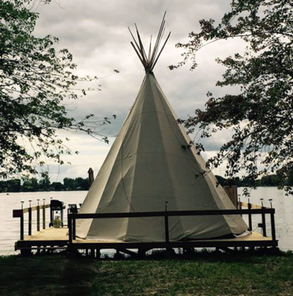 \u200bDomaine Pourki : le Tipi
