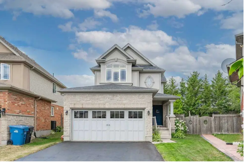\u200bExterior of home for sale in Guelph, Ontario.