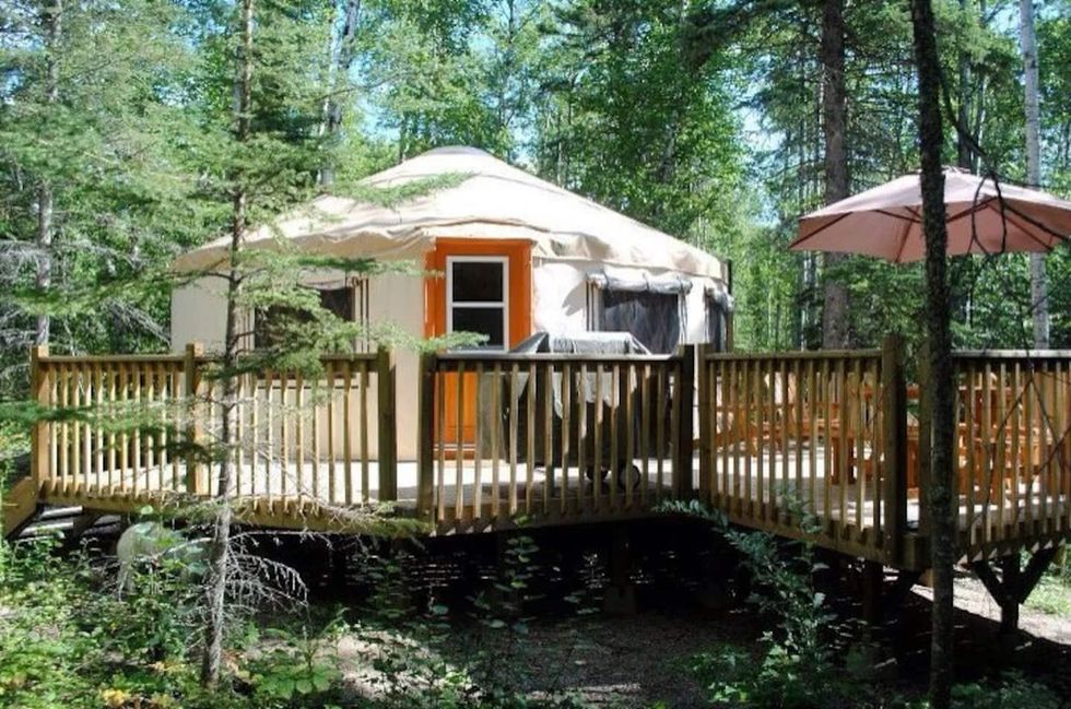 \u200bFlora Bora Forest Lodging.