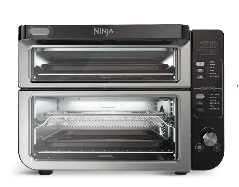 \u200bFour \u00e9lectrique de comptoir \u00e0 convection et friteuse \u00e0 air 12-en-1 de Ninja avec FLEXDOOR