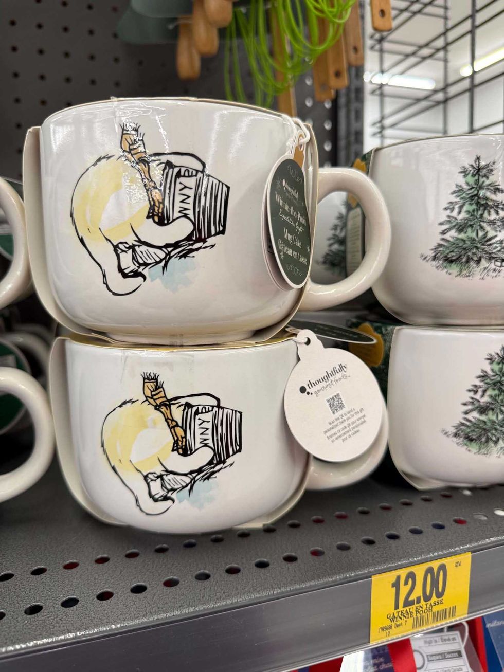\u200bG\u00e2teau en tasse Winnie l'ourson en vente au Tigre G\u00e9ant pour 12 $.