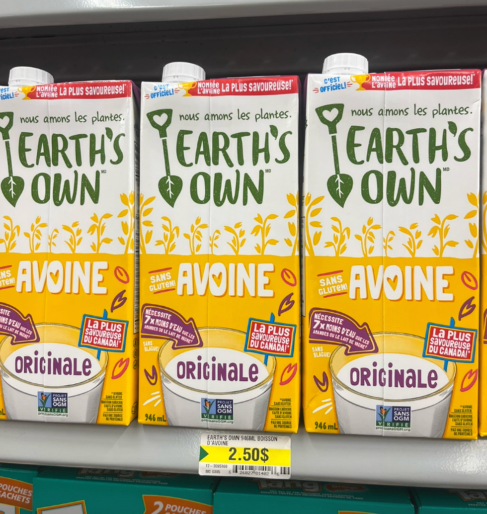 \u200bLa boisson d'avoine de la marque Earth's Own Food Company Inc. au Dollarama.