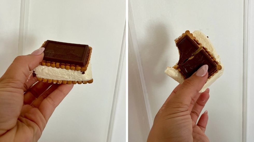 \u200bLe sandwich \u00e0 la cr\u00e8me glac\u00e9e aux biscuits C\u00e9l\u00e9bration. Droite : \u200bL'\u00e9tat du sandwich \u00e0 la cr\u00e8me glac\u00e9e apr\u00e8s une bouch\u00e9e.