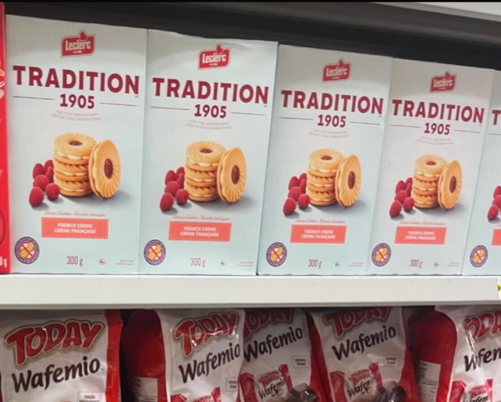 \u200bLes biscuits cr\u00e8me fran\u00e7aise Tradition 1905 au Dollarama.