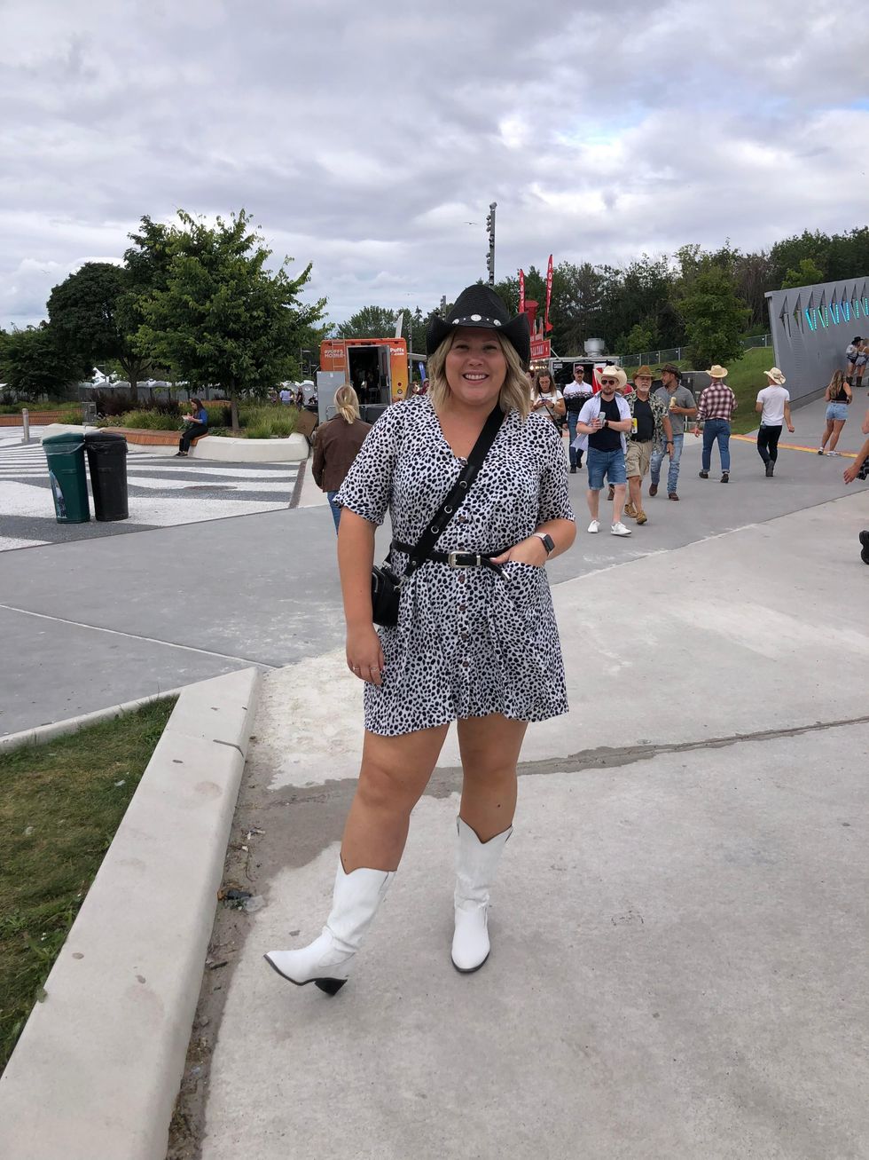 \u200bLook du festival Lasso Montr\u00e9al 2022.