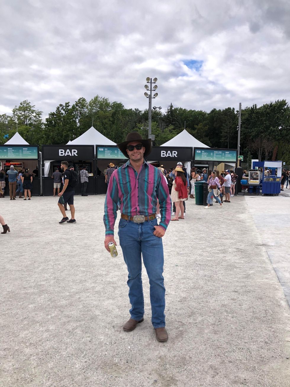 \u200bLook du festival Lasso Montr\u00e9al 2022.