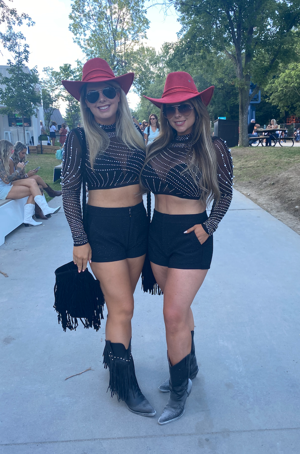 \u200bLook jour 2 LASSO Montr\u00e9al.
