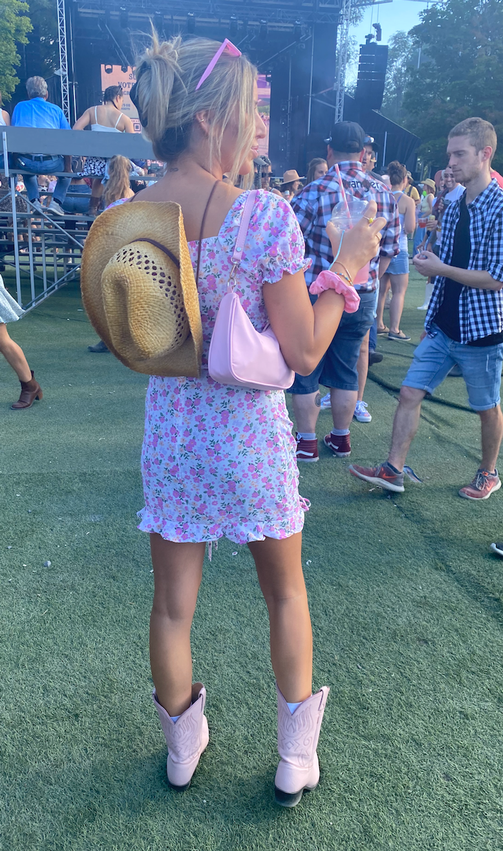 \u200bLook jour 2 LASSO Montr\u00e9al.
