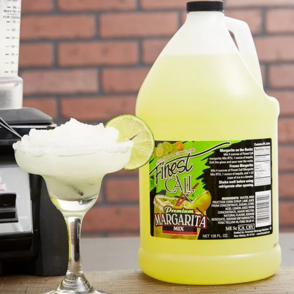 \u200bM\u00e9lange \u00e0margarita pr\u00eat \u00e0 l'emploi vendu sur le site du Walmart.