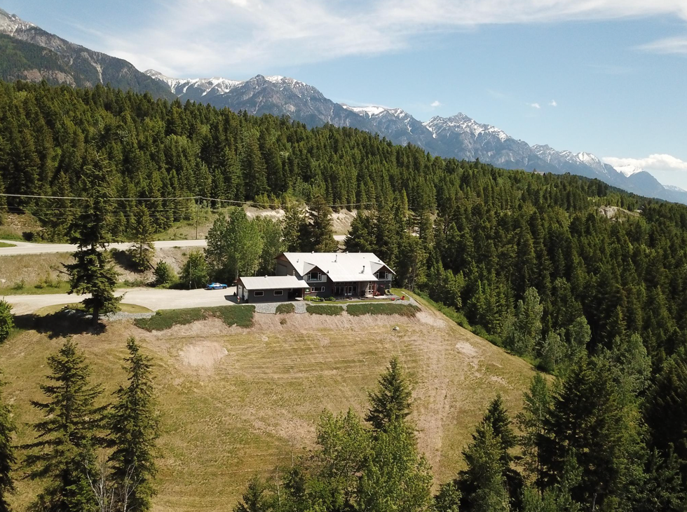 \u200bMain home on the mountain.