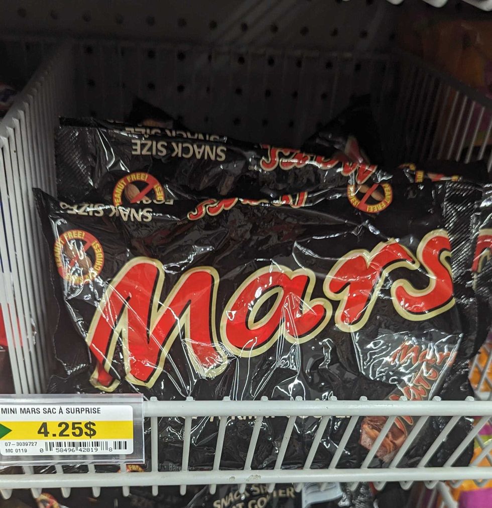 \u200bMini Mars Sac \u00e0 surprise.