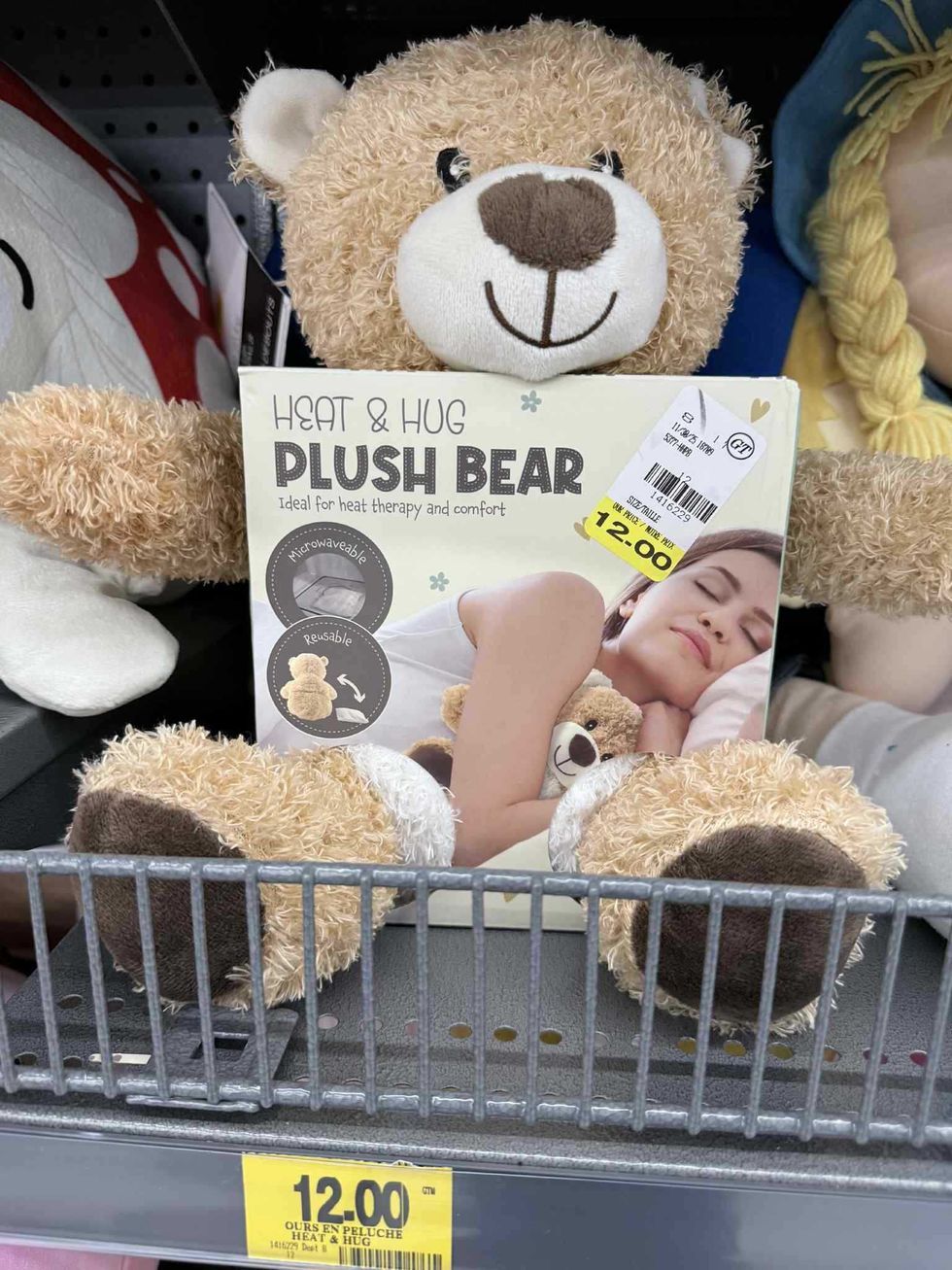 \u200bOurs en peluche chauffant en vente au Tigre G\u00e9ant pour 12 $.