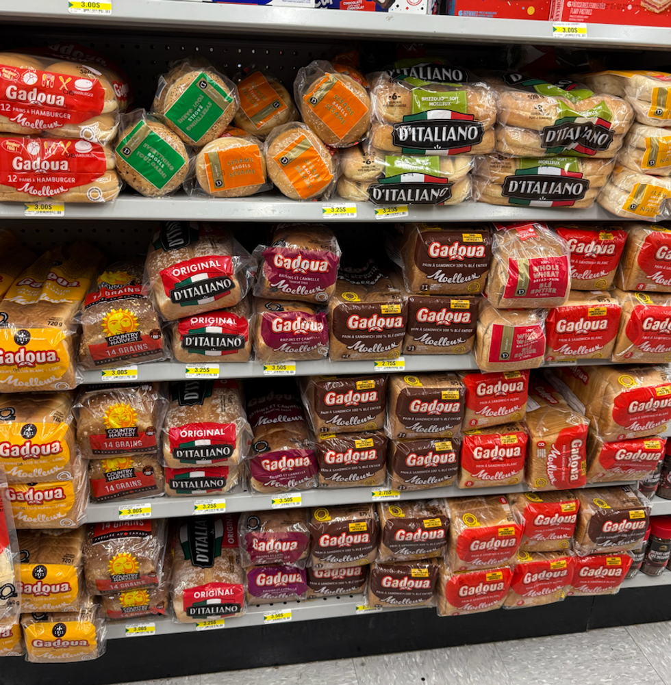 \u200bPlusieurs vari\u00e9t\u00e9s de pain.