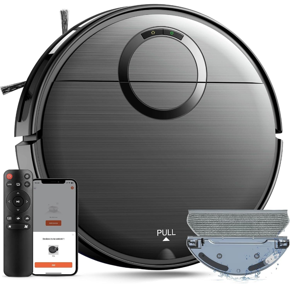 \u200bRobot aspirateur de la marque MAMNV sur fond blanc, accompagn\u00e9 d'une t\u00e9l\u00e9commande, d'un filtre et d'un t\u00e9l\u00e9phone pour montrer l'application mobile