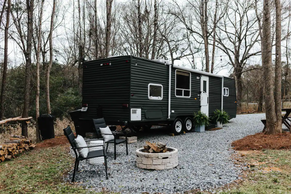 \u200bThe outside of the Modern Cozy Camper.