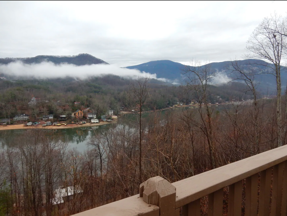 \u200bThe view of the mountains on Lake Lure.