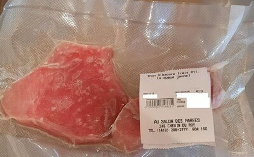 \u200bThon Albacore de l'entreprise Au Salon des Mar\u00e9es.