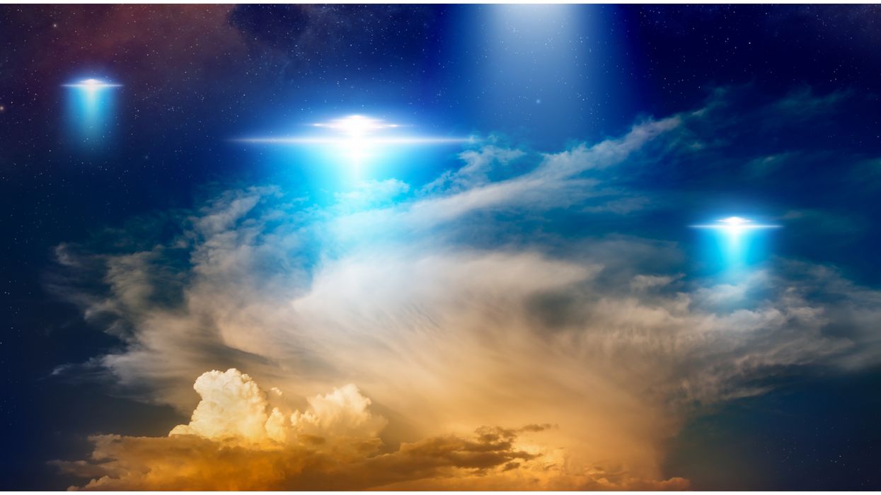 UFO Sightings In California Include Super Strange Eye Witness Accounts