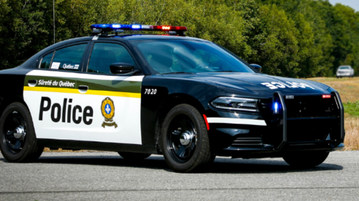 Un ado du Québec roule à 150km/h avec 8 personnes à son bord reçoit une amende salée