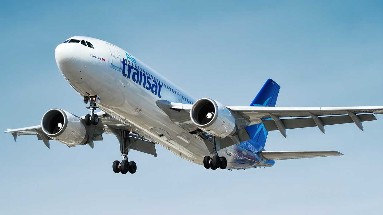 Un avion d'Air Transat