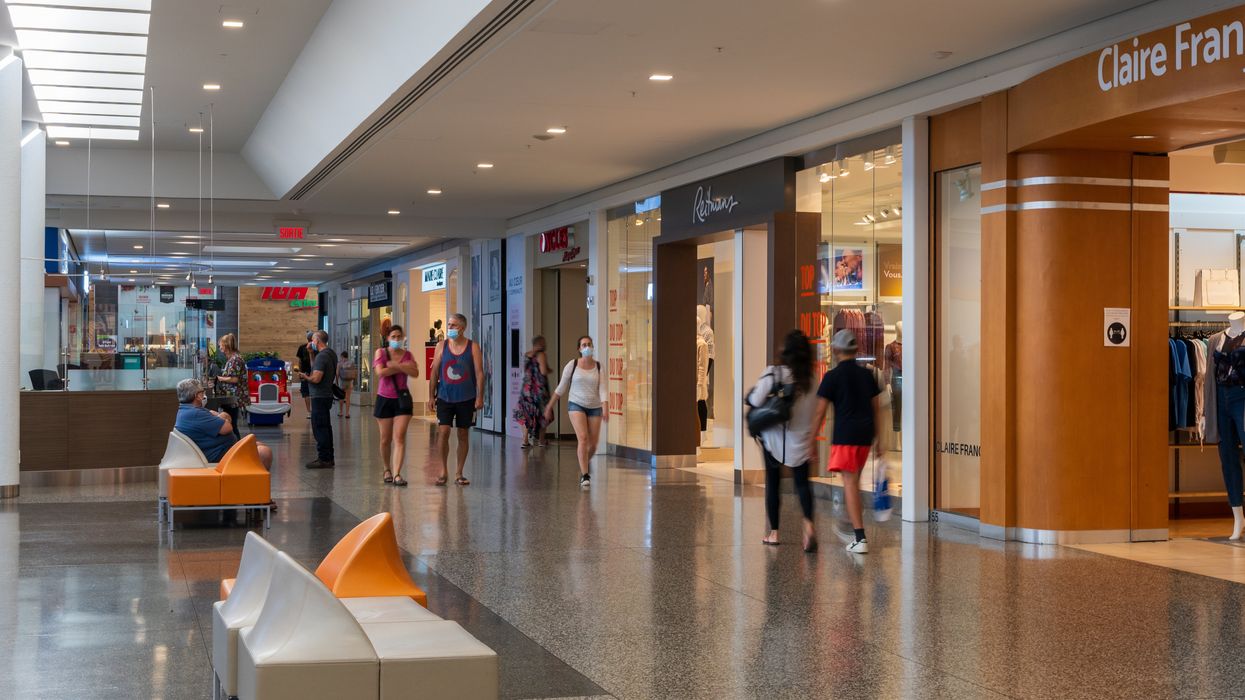 Un centre commercial au Québec