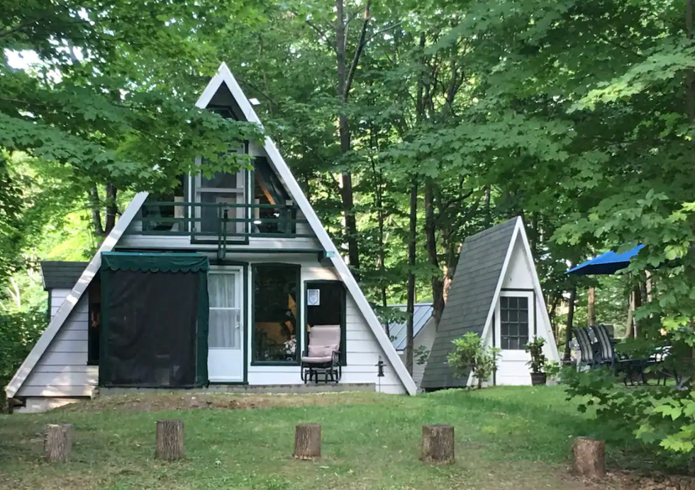 Un chalet avec un acc\u00e8s direct \u00e0 la plage.\u200b