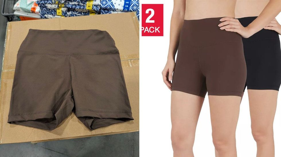 Un cuissard brun dans le rayon des v\u00eatements chez Costco. Droite : des mannequins qui portent des cuissards bruns et noirs.