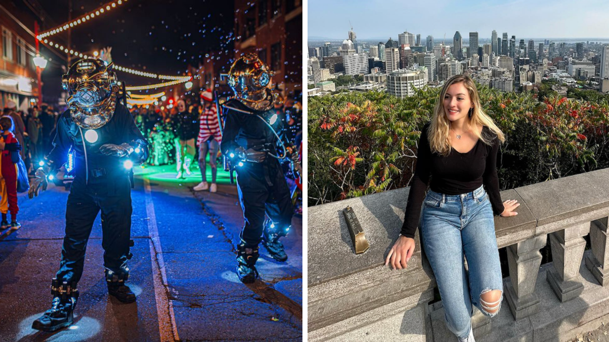 Un défilé. Droite : Une personne sur un belvédère.