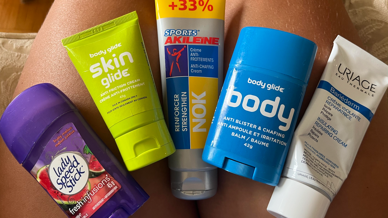 Un déodorant, des crèmes anti-frottement, un baume anti ampoule et une crème isolante réparatrice.