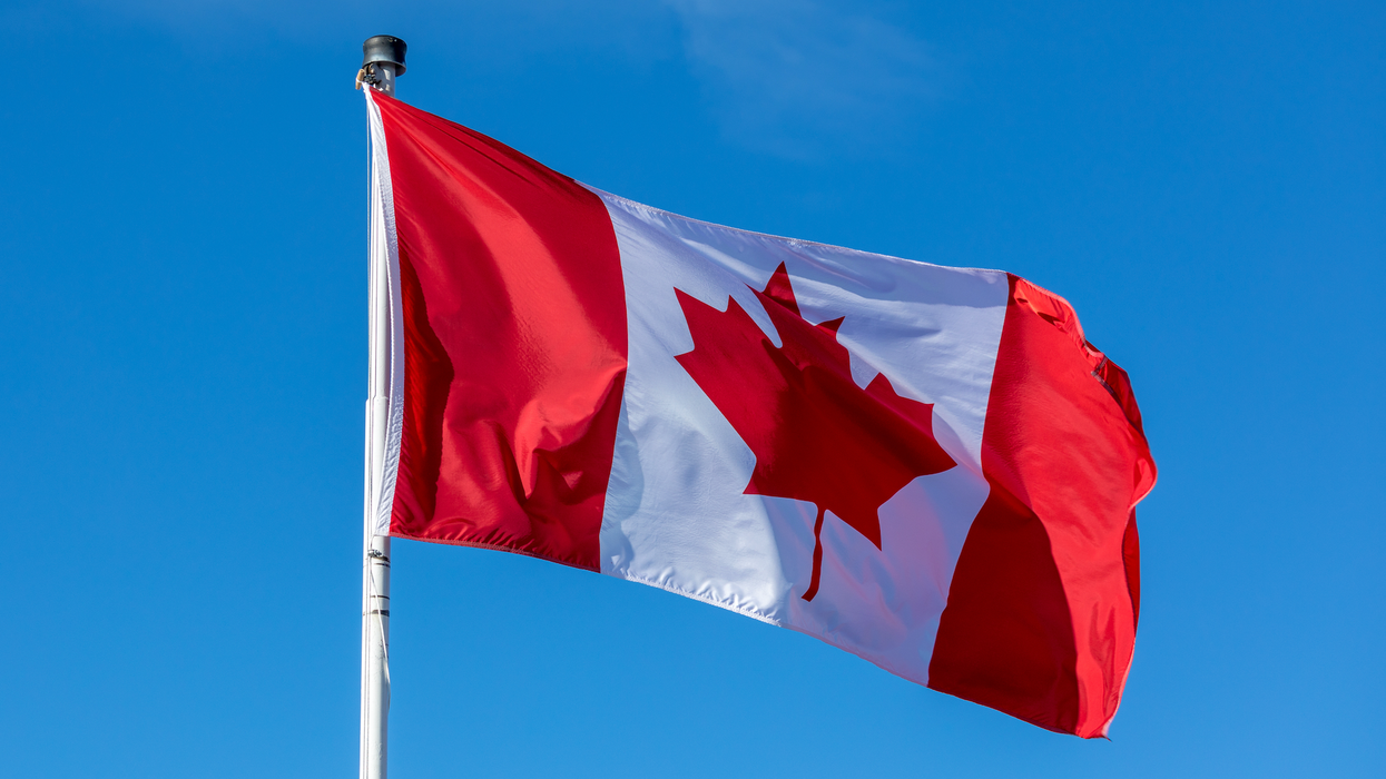 Un drapeau du Canada.