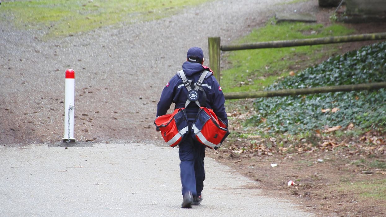 Un facteur de Postes Canada.
