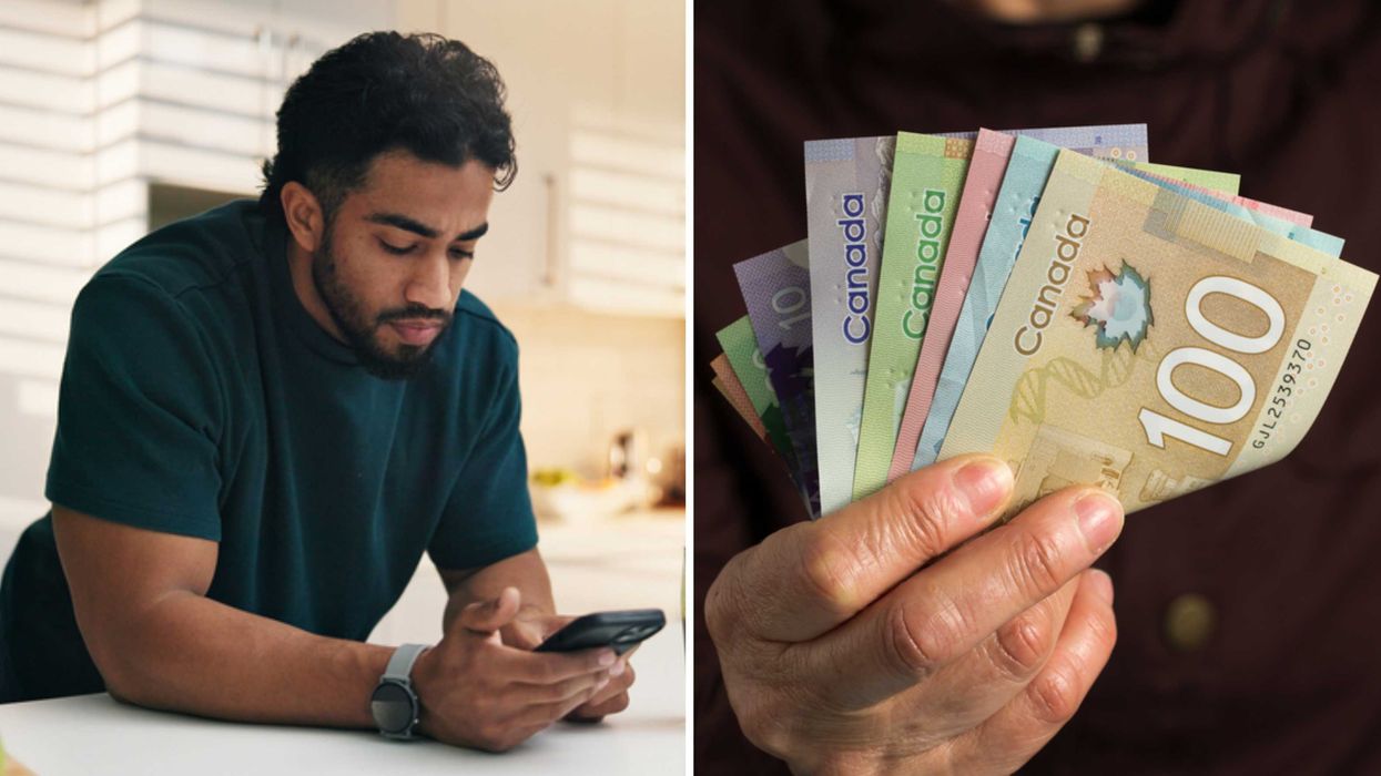 Un gars sur son cellulaire. Droite : de l'argent canadien tenu dans une main.