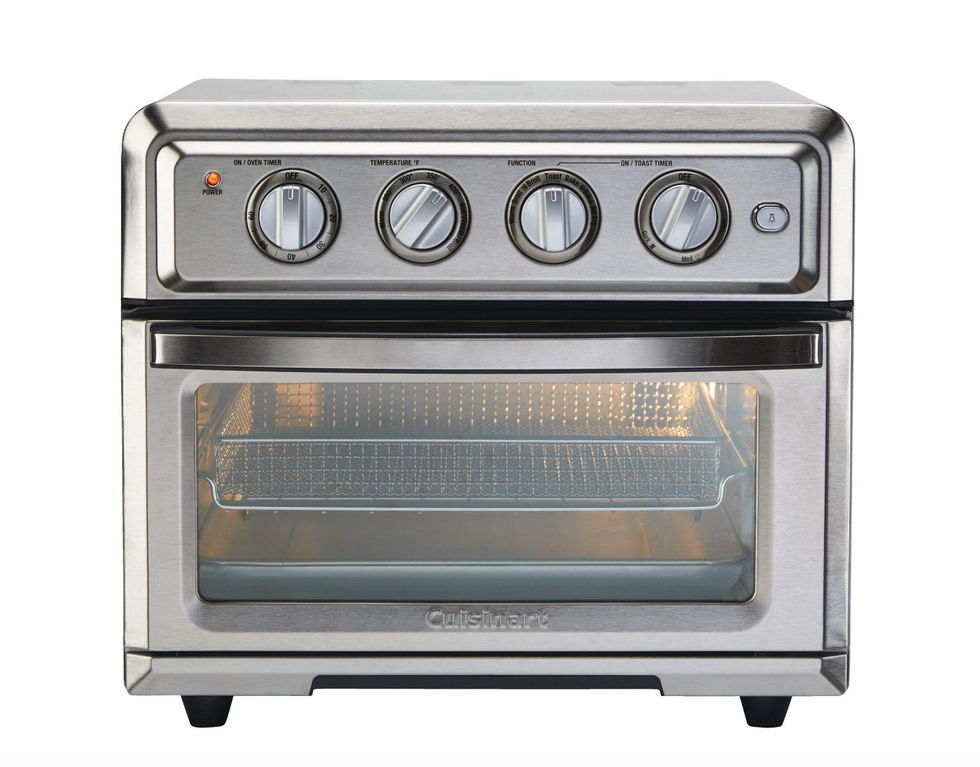 Un grille-pain four argent\u00e9.