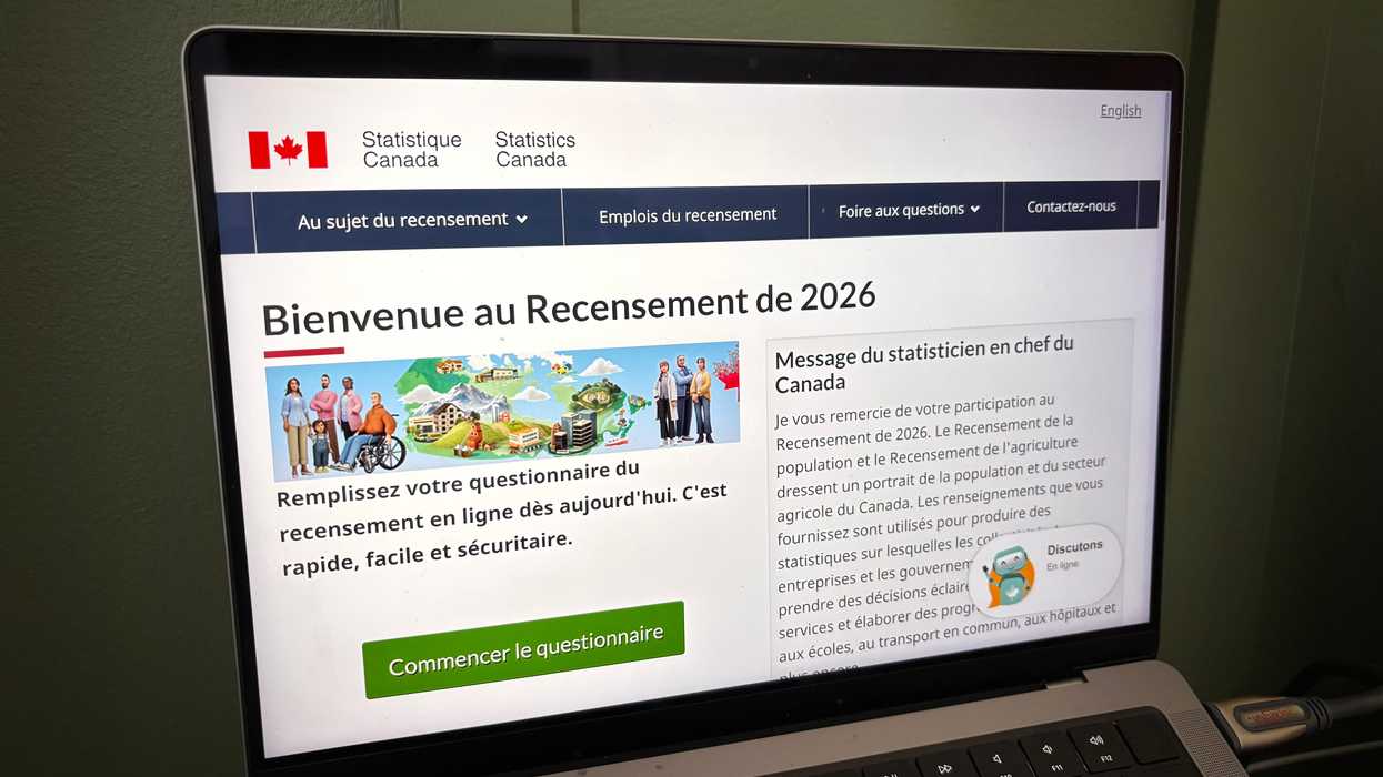 Un ordinateur avec comme page Web le site du Recensement 2026.